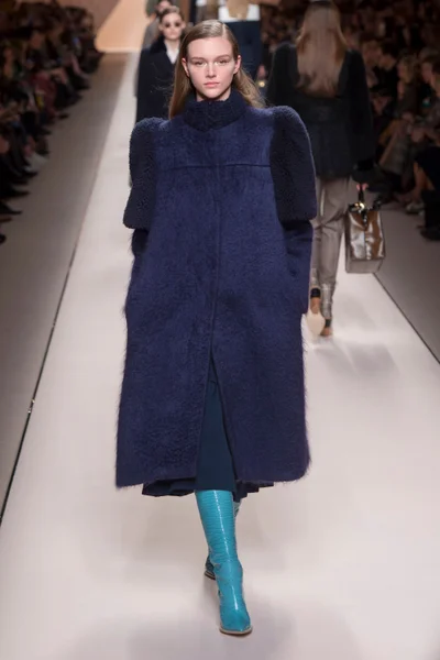 Look 21